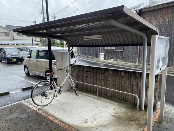 神野駅 徒歩3分 1階の物件外観写真